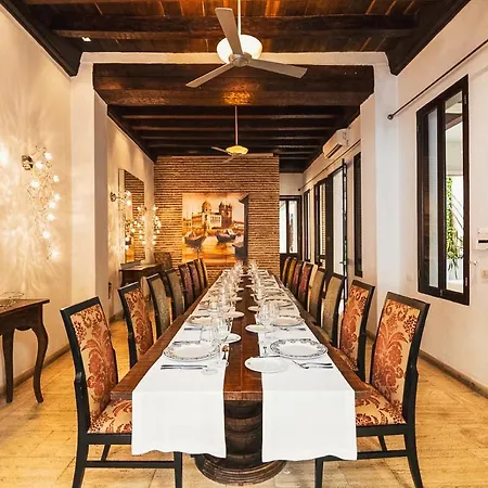 Casa Boutique En La Ciudad Amurallada *